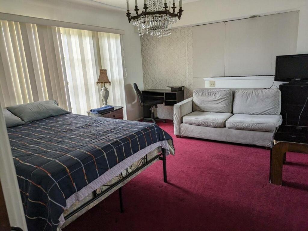 Rooms In Monterey Park Ca Экстерьер фото