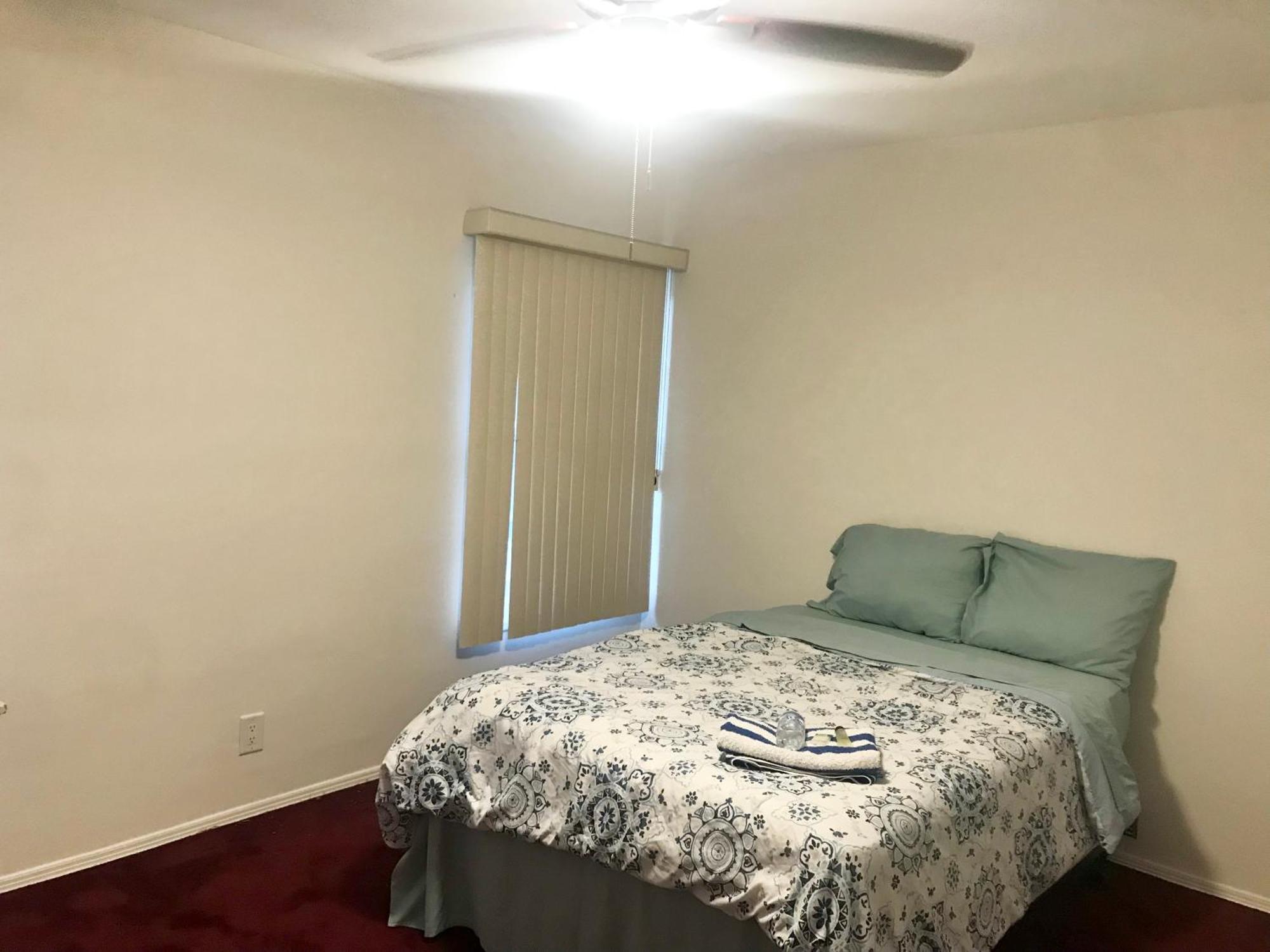 Rooms In Monterey Park Ca Экстерьер фото